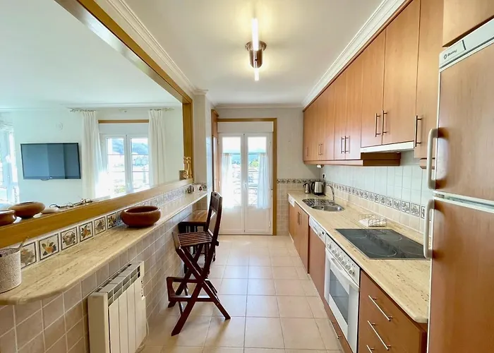 The Cliffs - Passion Eccehomo Viveiro